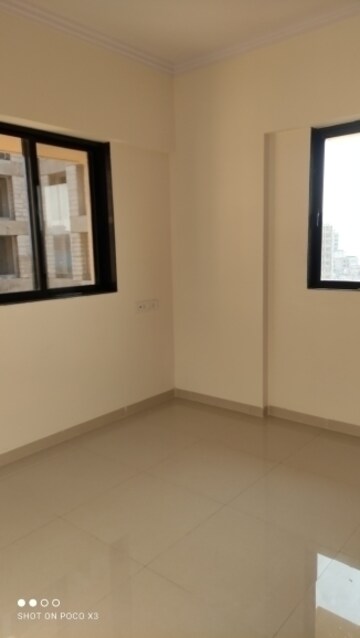Room in 1 BHK Apartment at Vihang Valley Phase 2, Kasarvadavali – for Rent