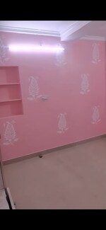 3.5 BHK + Study Room 750 Sq.Ft. Apartment in Janta Flat Mayur Vihar ph