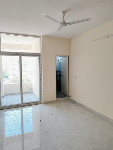 Room in 2 BHK Apartment at Sampangi Rama Nagar – for Rent