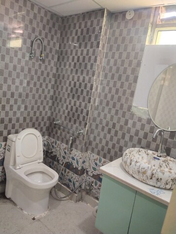 Bathroom in 2 BHK Apartment at Ajnara Le Garden, Sector 16b Greater Noida – for Rent