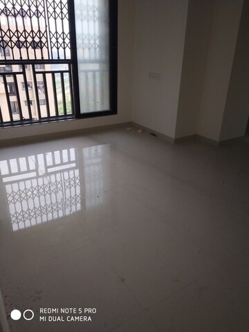 Room in 1 BHK Apartment at Vihang Valley Phase 2, Kasarvadavali – for Rent