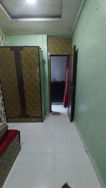 Bedroom in 2 BHK Apartment at Colaba – for Rent