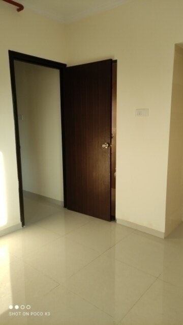 Room in 1 BHK Apartment at Vihang Valley Phase 3, Kasarvadavali – for Rent