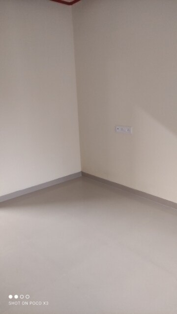 Room in 1 BHK Apartment at Vihang Valley Phase 2, Kasarvadavali – for Rent