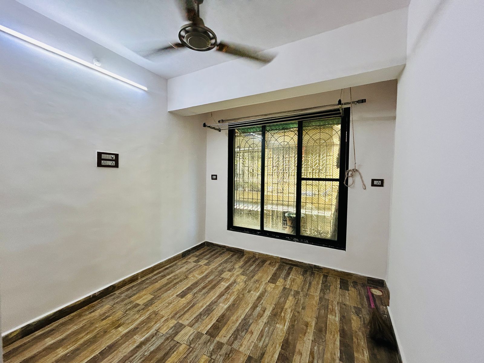 1 RkApartment For Sale in On Request 