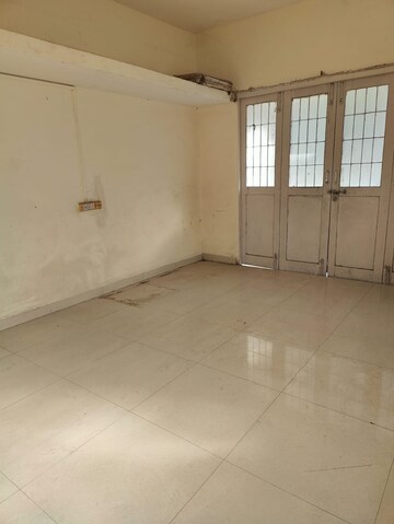 Room in 2 BHK Apartment at Kondhwa – for Rent