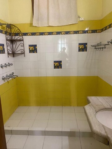 Bathroom in 3 BHK Villa at Sector 70 – for Rent