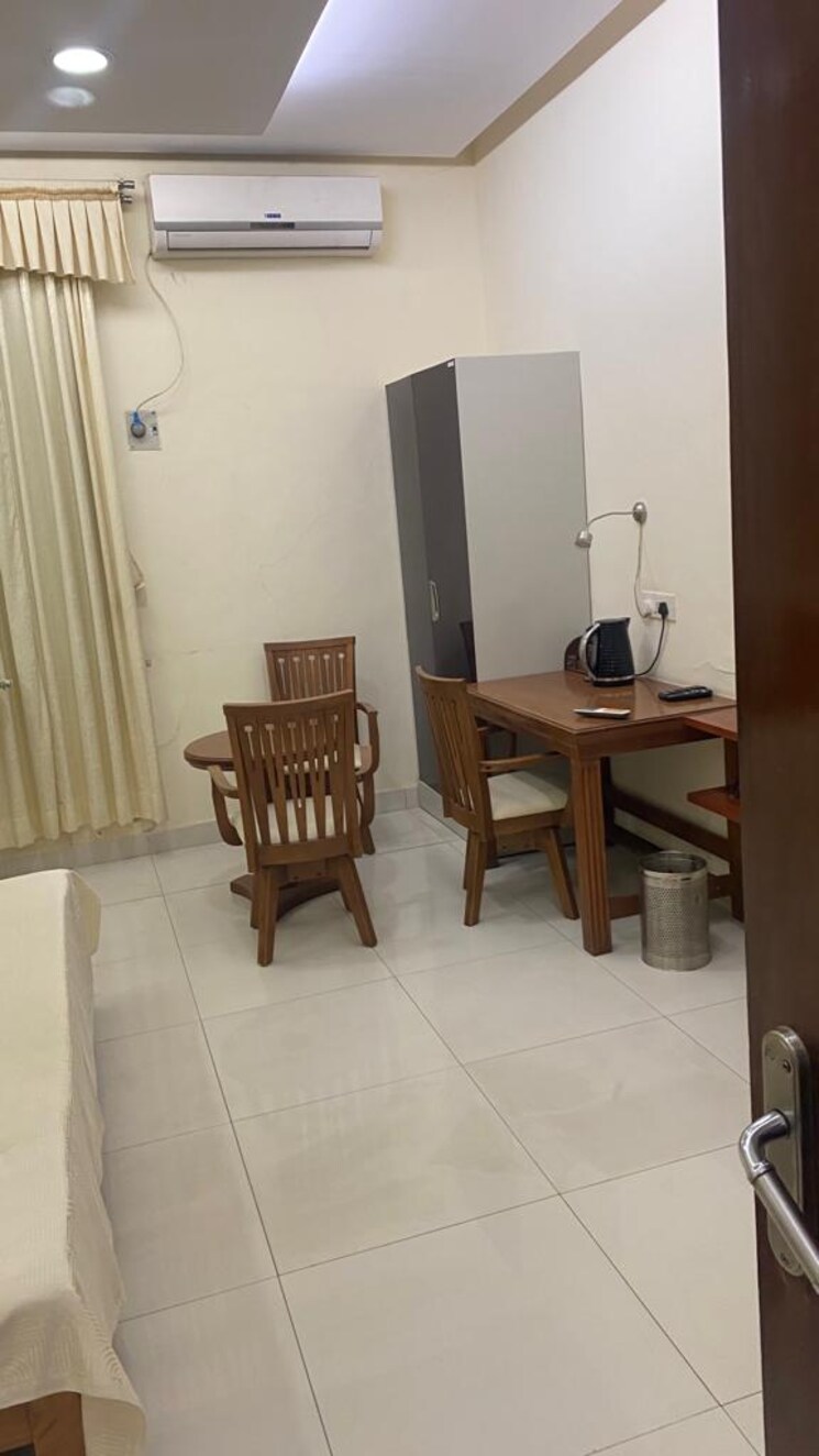 Living Room, churchgate 5 Bedroom 2300 Sq.Ft. Apartment In Churchgate Mumbai 8311386