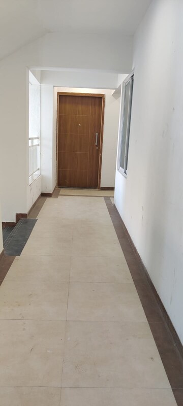 Room in 2 BHK Apartment at Fortune Prima, Mohammadwadi – for Rent
