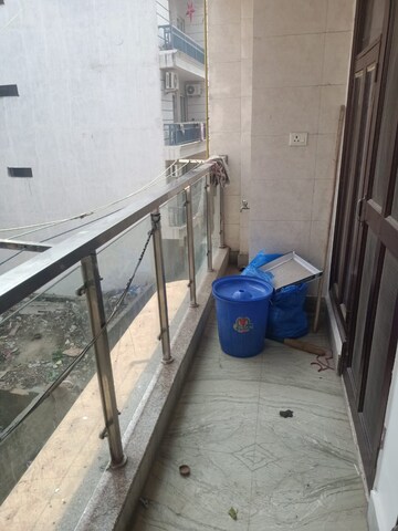 Balcony in 4 BHK Apartment at Manimajra – for Rent
