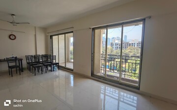 Room in 3 BHK Apartment at Vasant Vihar Complex, Pokhran Road No 2 – for Rent
