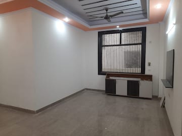 4 BHK Builder Floor For Rent in Shakti Khand iv Ghaziabad  8311459