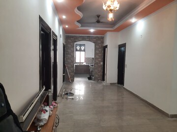Building Lobby in 4 BHK Builder Floor at Shakti Khand iv – for Rent