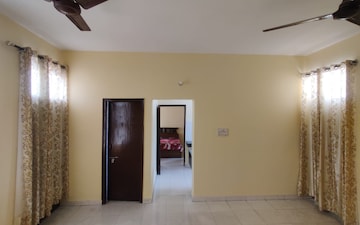 1 BHK Independent House For Rent in Sector 8