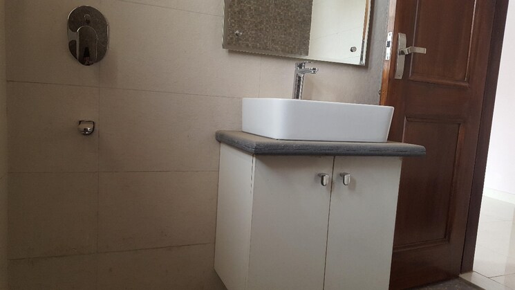 Attached Bathroom, signature-global-the-millennia 2 Bedroom 644 Sq.Ft. Apartment In Sector 37d Gurgaon 8311530