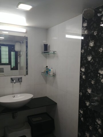 Bathroom in 1.5 BHK Apartment at Peddar Road – for Sale