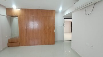 Room in 3 BHK Apartment at SMR Vinay Iconia Phase II, Kondapur – for Rent