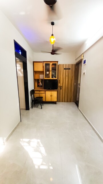 Room in 1 RK Apartment at Bandra West – for Rent