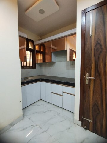Kitchen in 3 BHK Builder Floor at Ashoka Enclave Faridabad, Sector 34 – for Sale