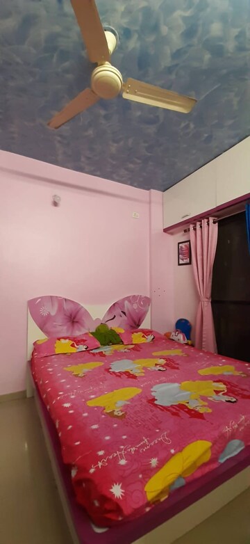 Bedroom in 2 BHK Apartment at Tirupati Campus, Tingre Nagar – for Rent