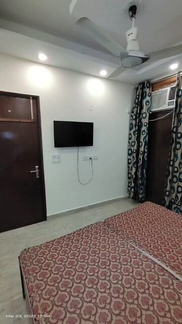 Bedroom in 1 BHK Builder Floor at Saket – for Rent