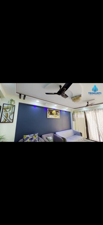 Master Bedroom in 2 BHK Builder Floor at Old Mhada Complex, Malad West – for Rent