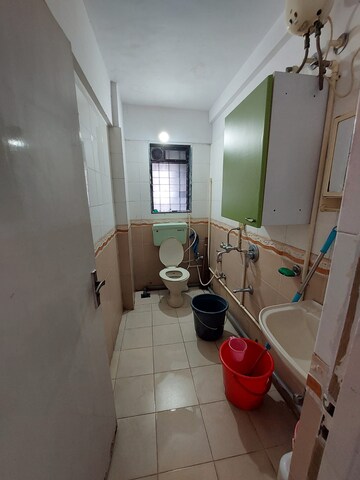 Master Bedroom in 2 BHK Apartment at Powai Lake Heights, Powai – for Rent