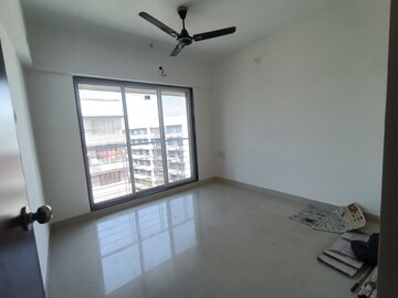 Room in 2 BHK Apartment at Veena Serenity, Chembur – for Rent