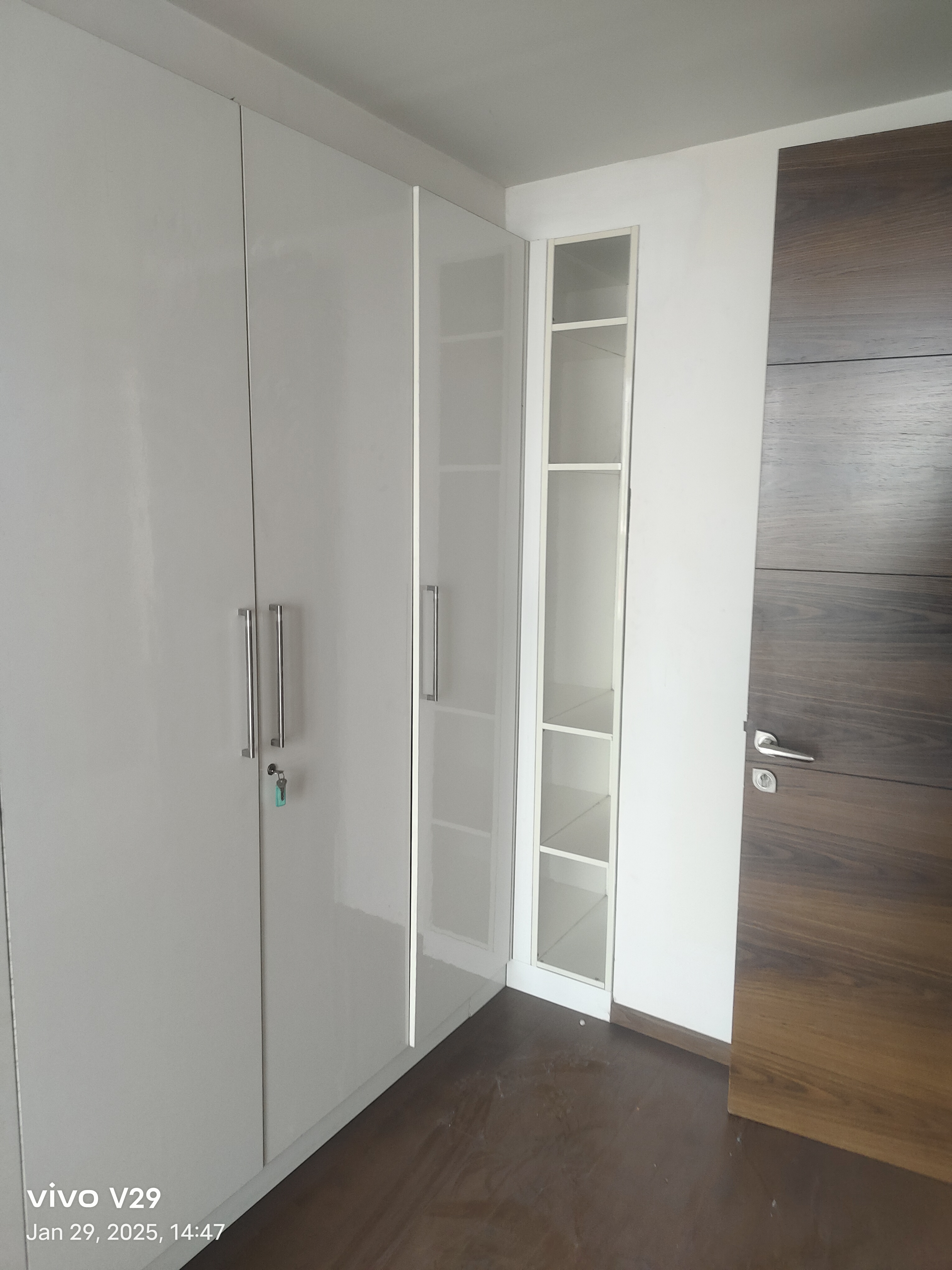 3 BHK + Servant Room Apartment For Sale in Ram Shanti Apartment