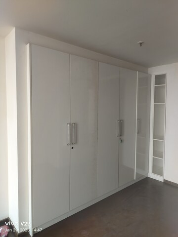 Room in 3 BHK Apartment at Ram Shanti Apartment, Sector 52 – for Sale