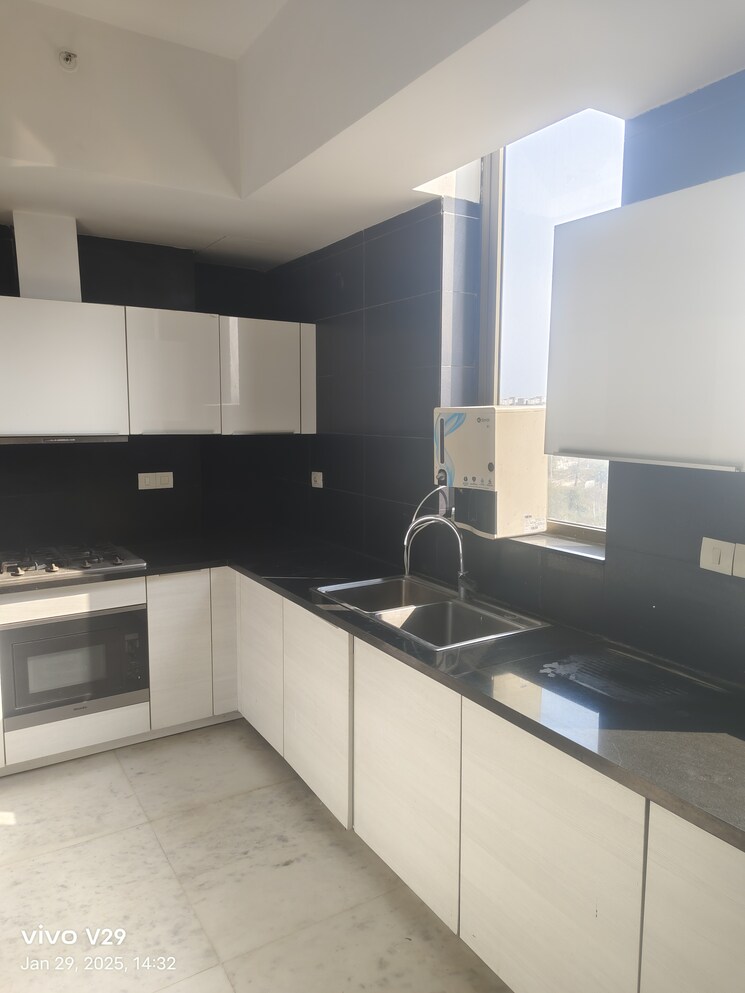 Kitchen, ram-shanti-apartment 3 Bedroom 2400 Sq.Ft. Apartment In Sector 52 Gurgaon 8312076