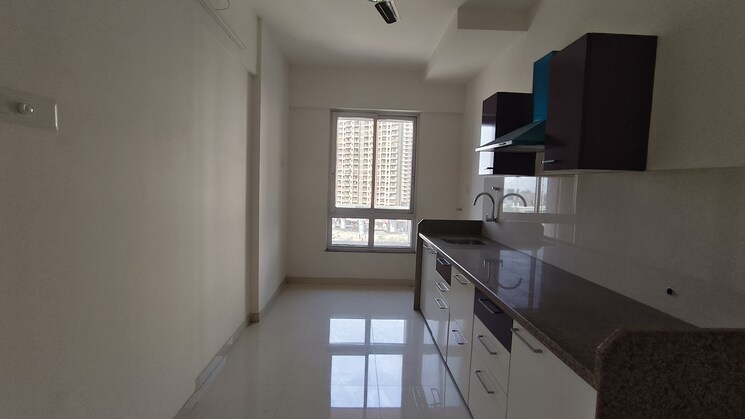Kitchen, puranik-rumah-bali 2 Bedroom 902 Sq.Ft. Apartment In Ghodbunder Road Thane 8312097