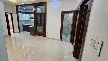 3 BHK Builder Floor For Rent in Gyan Khand