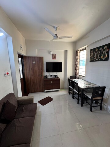 Living Room in 2 BHK Apartment at Nava Naroda – for Rent