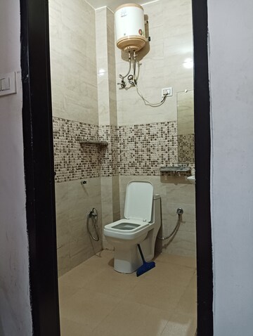 Bathroom in 1 RK Builder Floor at DLF City Court, Sector 24 – for Rent