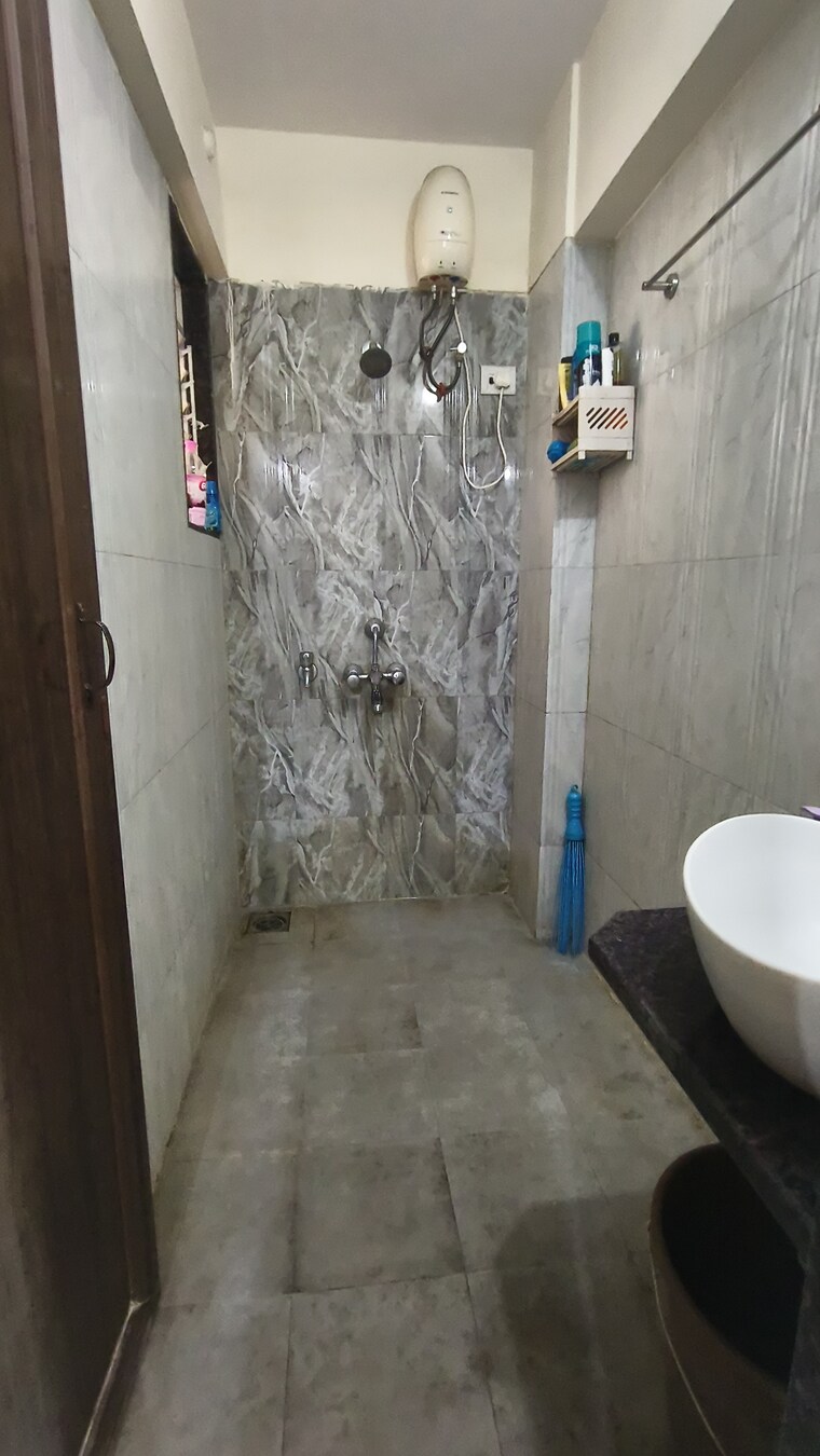 Bathroom, vihang-hills 1 Bedroom 390 Sq.Ft. Apartment In Ghodbunder Road Thane 8312202