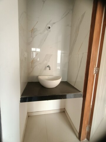 Bathroom in 1 BHK Apartment at Dombivli West – for Rent