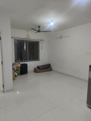 Room in 2 BHK Apartment at Rohan Prathama, Hinjewadi – for Rent