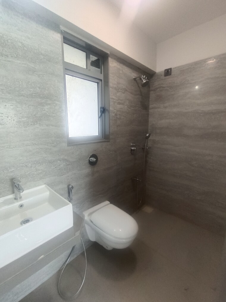 Bathroom, paradigm-71-midtown 1 Bedroom 385 Sq.Ft. Apartment In Chembur Mumbai 8312264