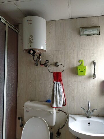 Bathroom in 3 BHK Apartment at ABA Olive County, Vasundhara Sector 5 – for Rent