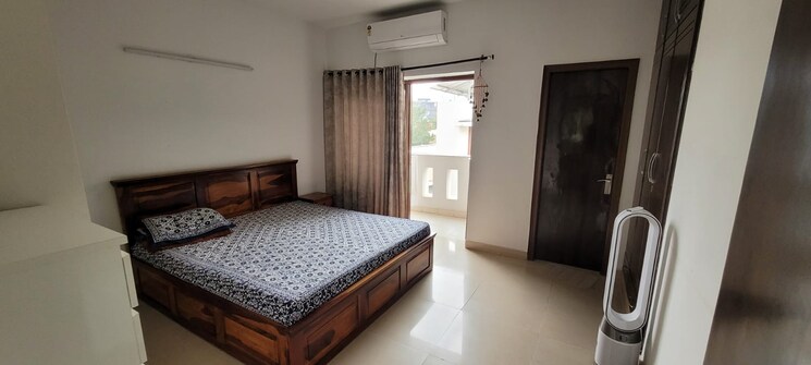 Bedroom, ss-mayfield-gardens 3 Bedroom 1650 Sq.Ft. Builder Floor In Sector 51 Gurgaon 8312357