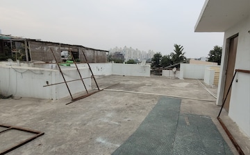Parking in 3 BHK Builder Floor at SS Mayfield Gardens, Sector 51 – for Sale