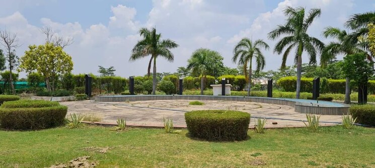 Garden, abhanpur 2.5 Bedroom 7000 Sq.Ft. Villa In Abhanpur Raipur 8312366