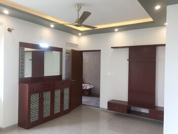 Room in 2 BHK Apartment at Arvind Sporcia, Thanisandra – for Rent