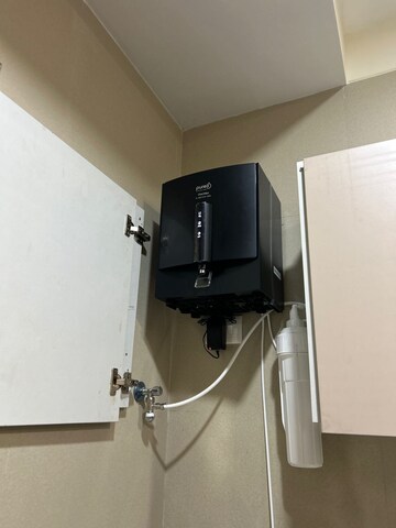 Furnished Amenities in 2 BHK Apartment at K Raheja Ascencio, Chandivali – for Rent