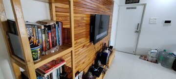 Living Room in 3 BHK Apartment at Unique Poonam Estate Cluster 3, Mira Road – for Rent