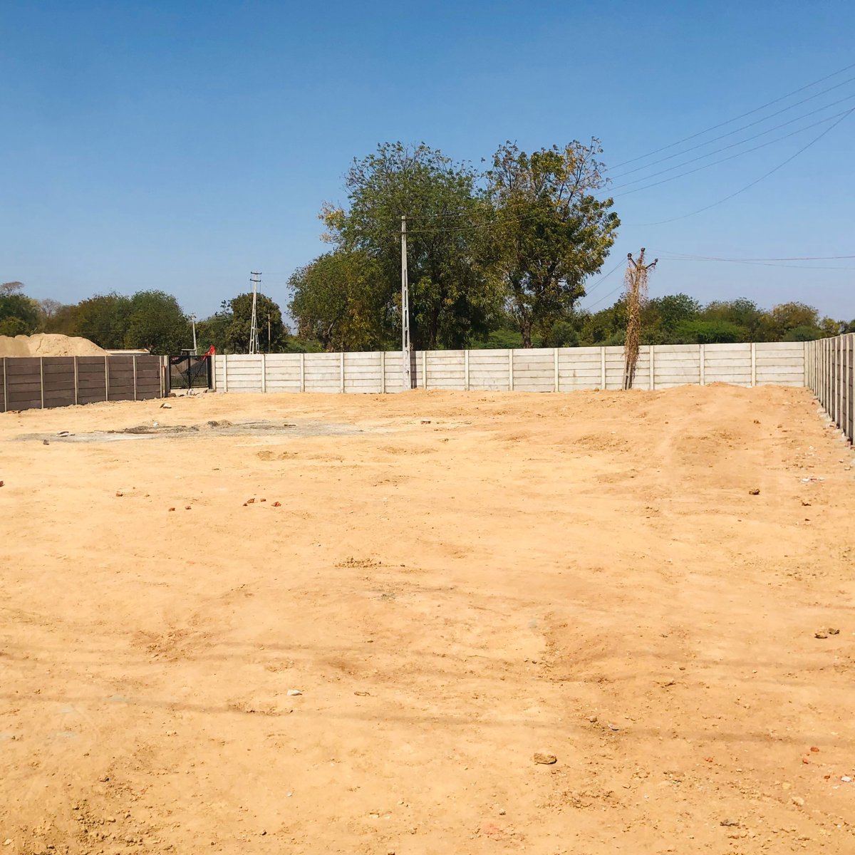 Land For Sale in SG Highway