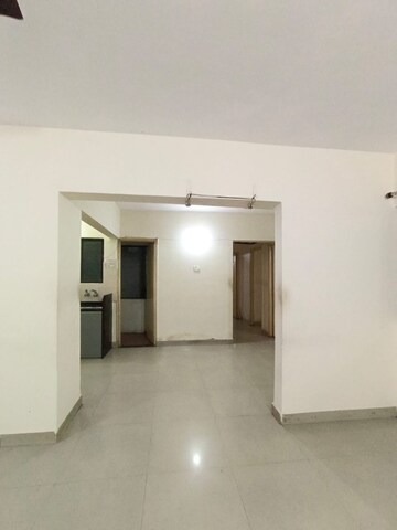 Room in 3 BHK Apartment at Siddhivinayak Shubhashree Residential, Akurdi – for Rent