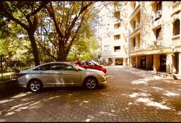 Parking in 2 BHK Apartment at Hiranandani Gardens Glen Gate, Powai – for Rent