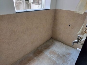 Room in 2 BHK Apartment at Karan Goldcoast, Bavdhan – for Rent